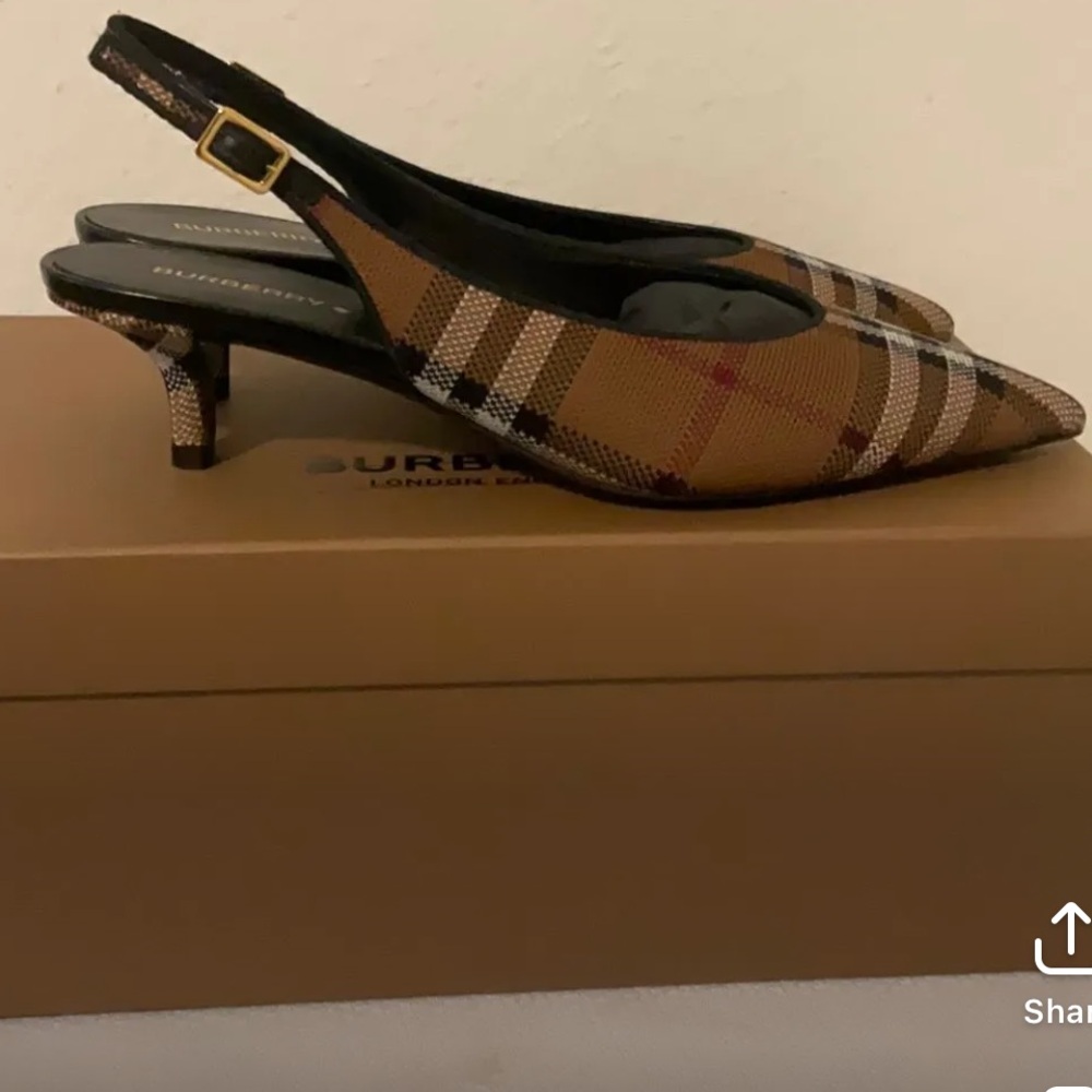 Burberry Check sling back shoe size 37.5 with dust bag and box
